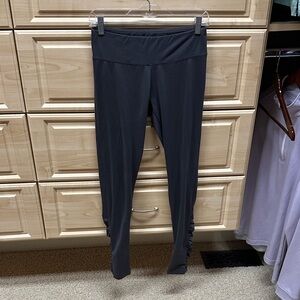 Grey Leggings with Ruffle Detail